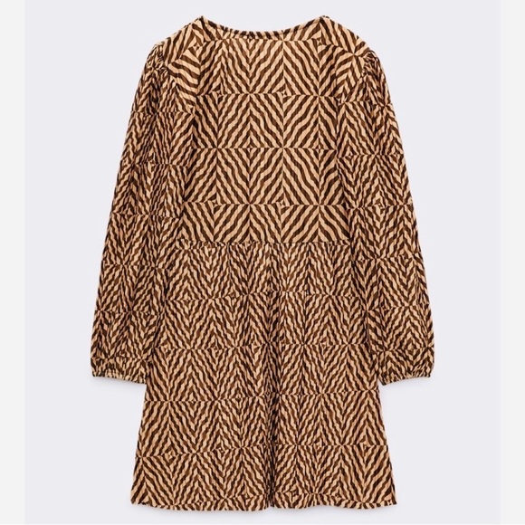 ZARA PRINTED PLEATED DRESS - Picture 4 of 11